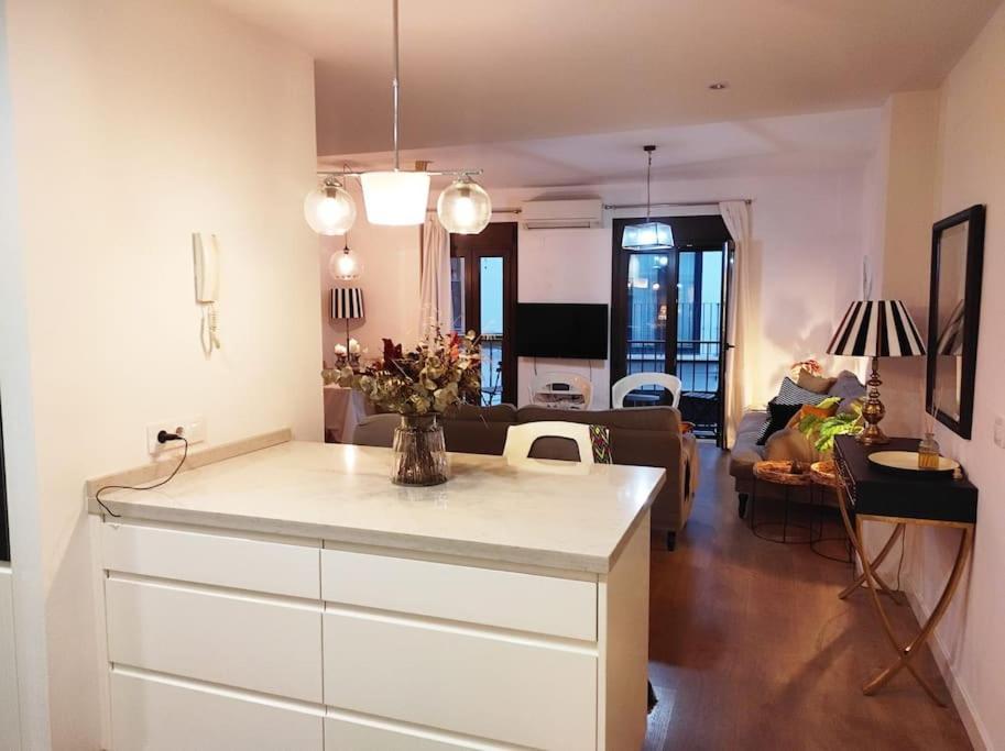 Real Maestranza Suite Seville Ngoại thất bức ảnh