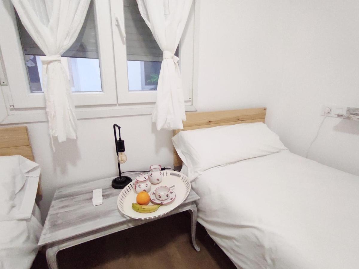 Real Maestranza Suite Seville Ngoại thất bức ảnh
