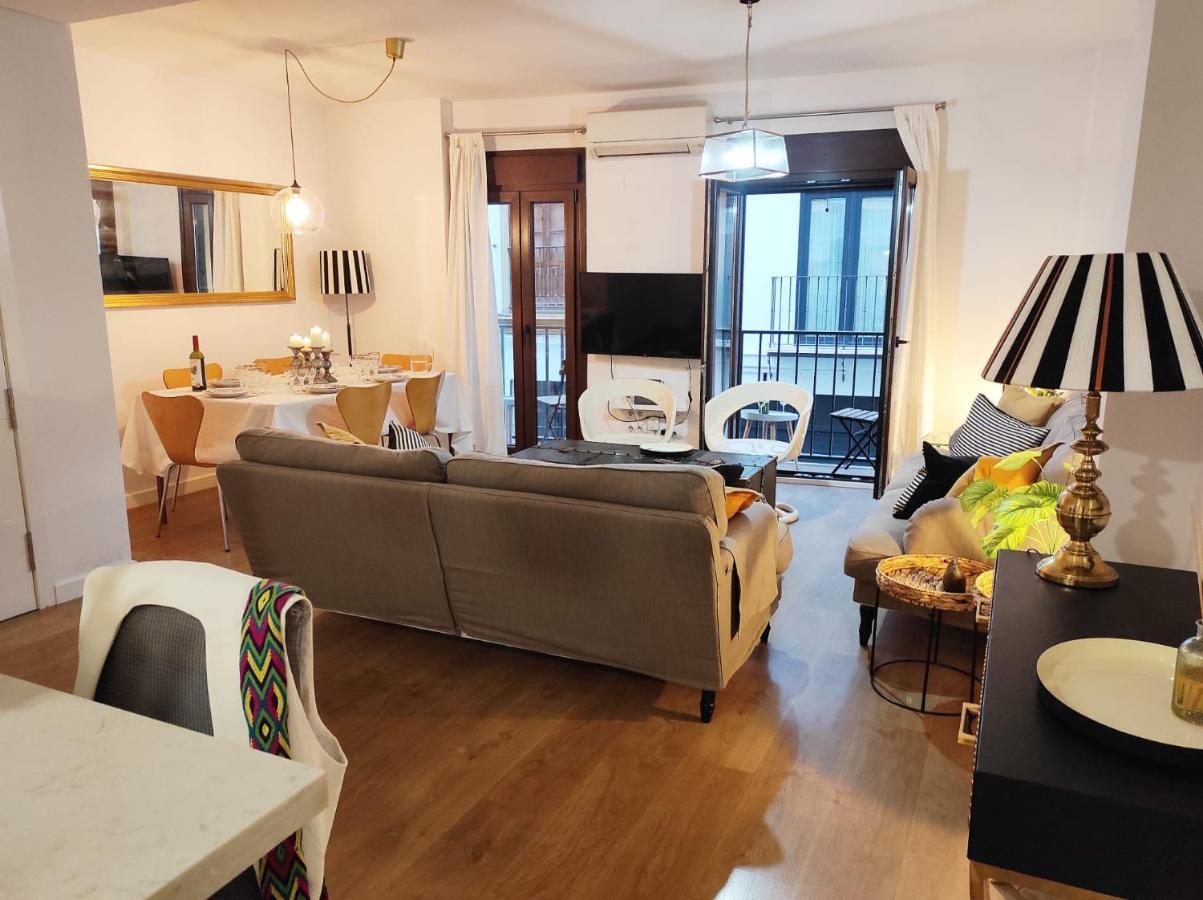 Real Maestranza Suite Seville Ngoại thất bức ảnh