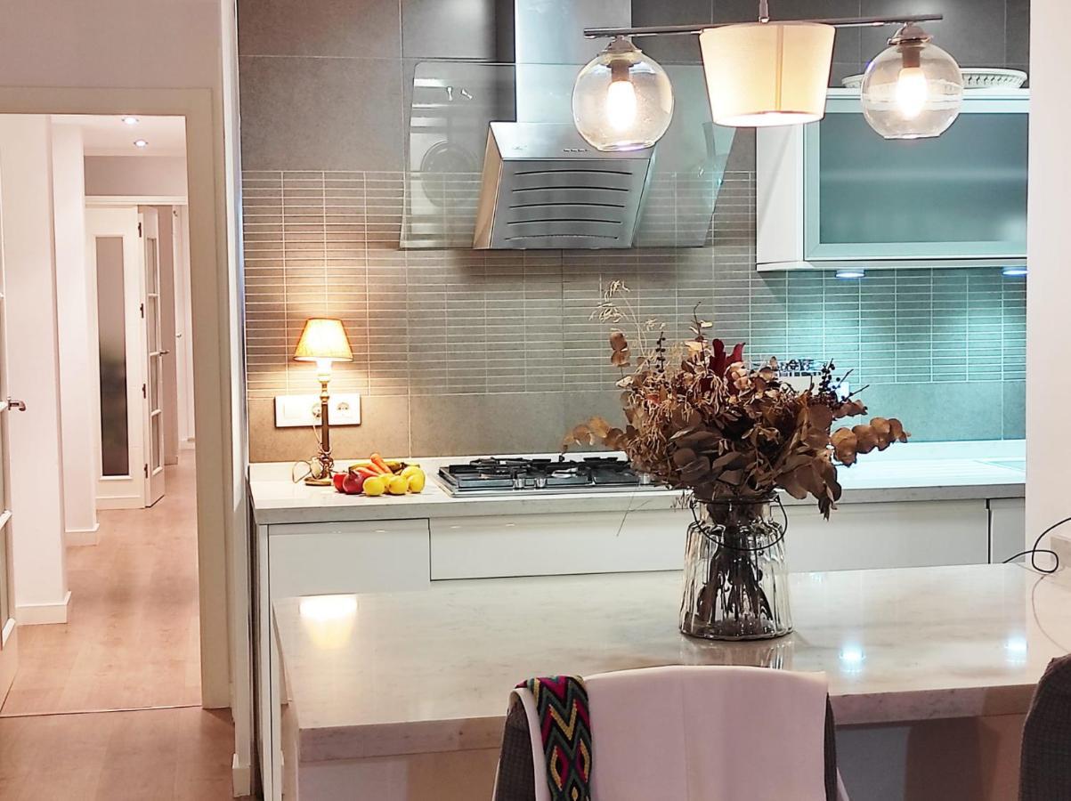 Real Maestranza Suite Seville Ngoại thất bức ảnh